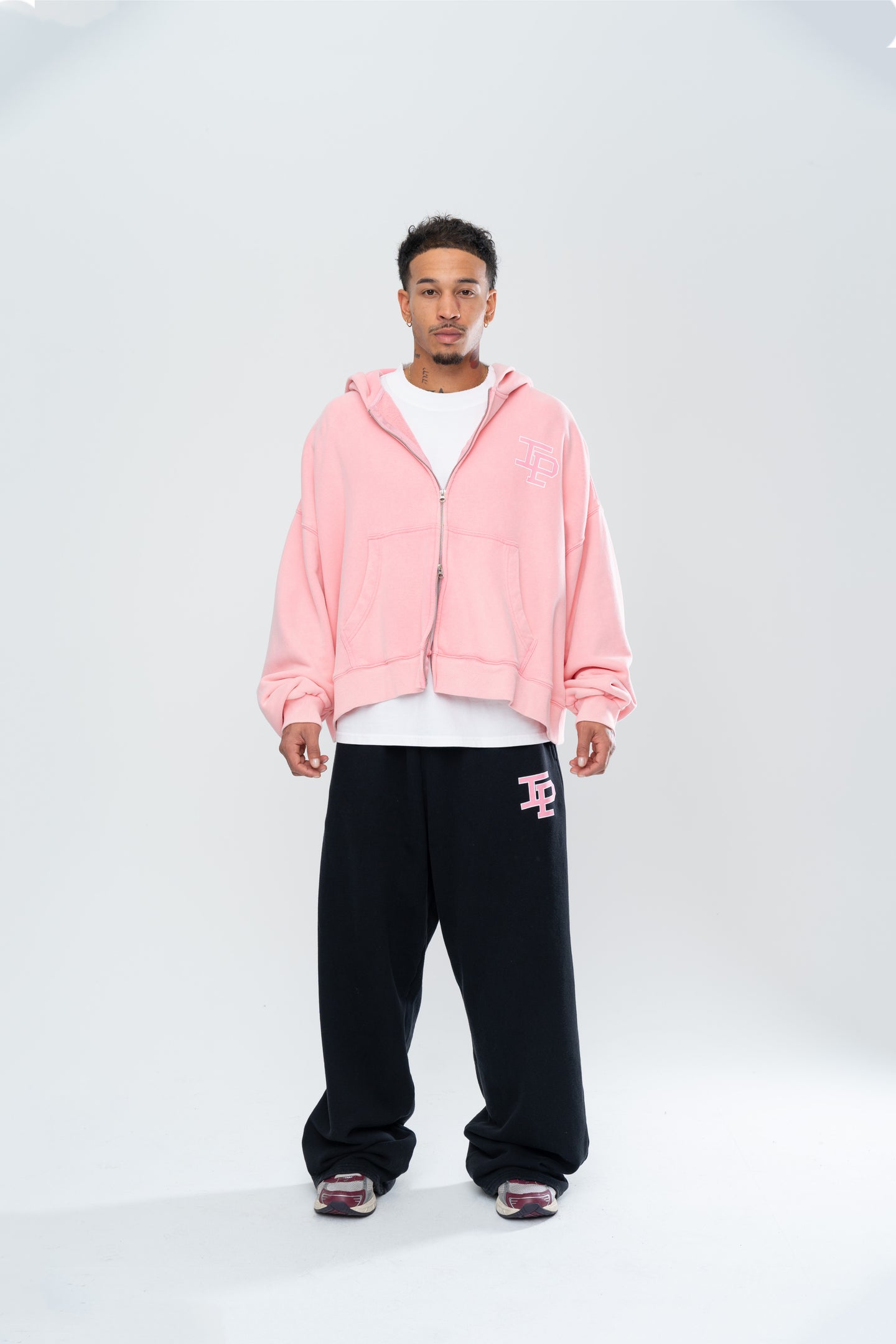 CLASSIC BAGGY SWEATS - BLACK/PINK