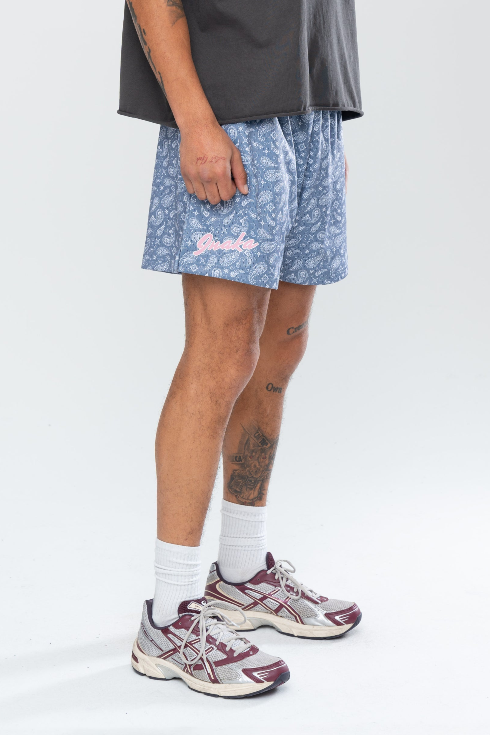 CLASSIC PAISLEY MESH SHORTS - GREY