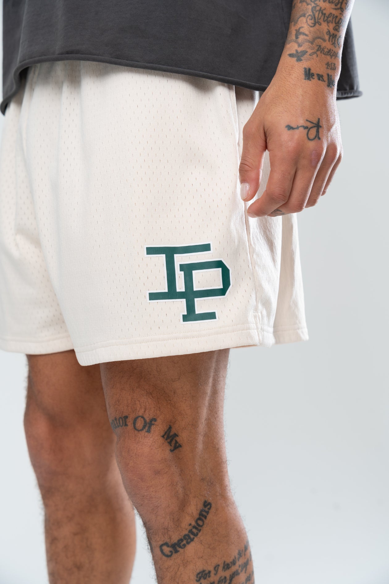 CLASSIC MESH SHORTS - CREAM/FOREST GREEN