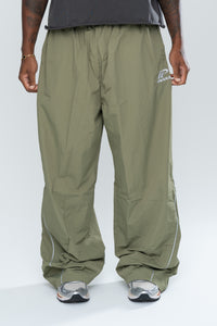 SPORTSWEAR BAGGY TRACK PANTS - OLIVE