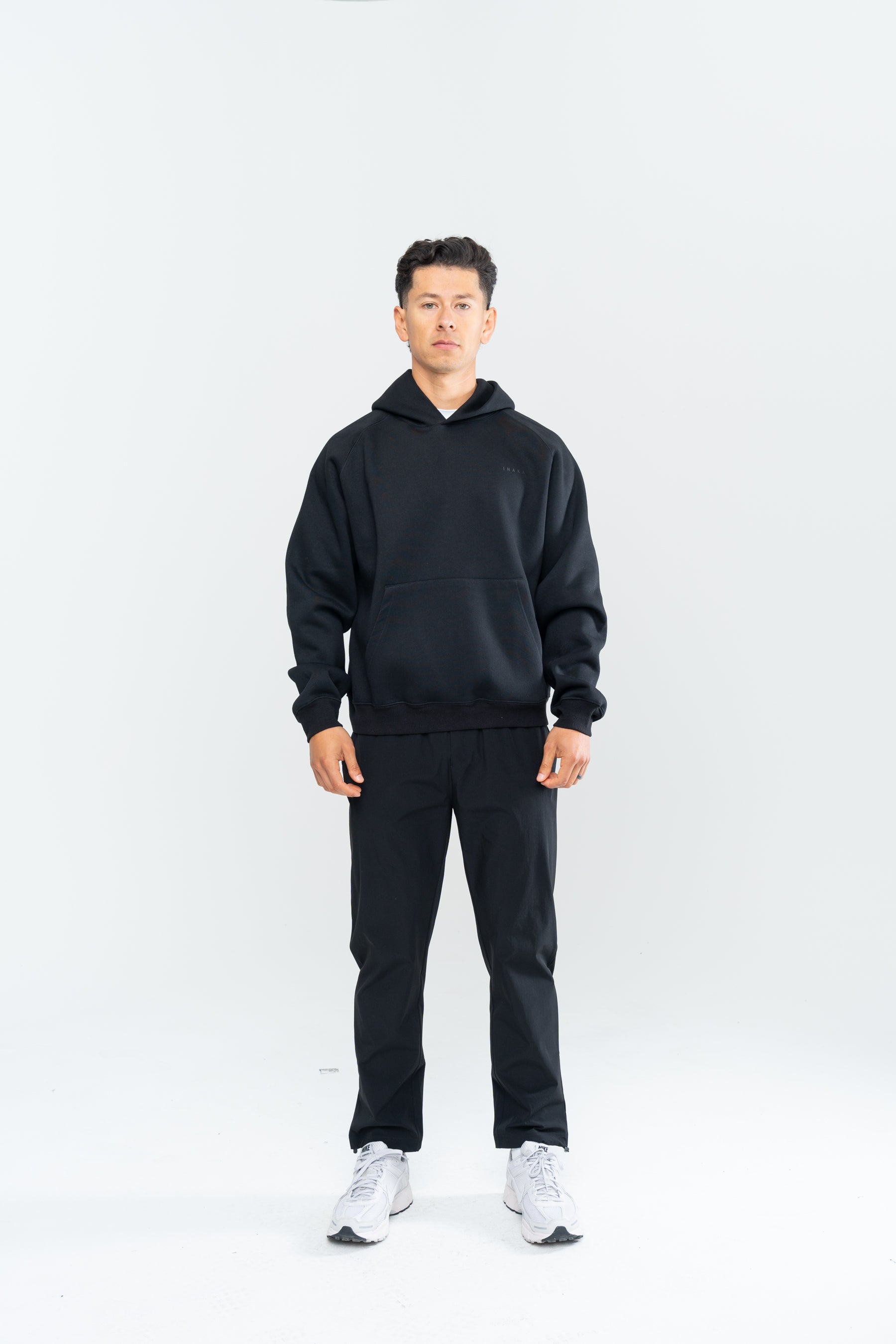 PERFORMANCE CLUB HOODIE - BLACK