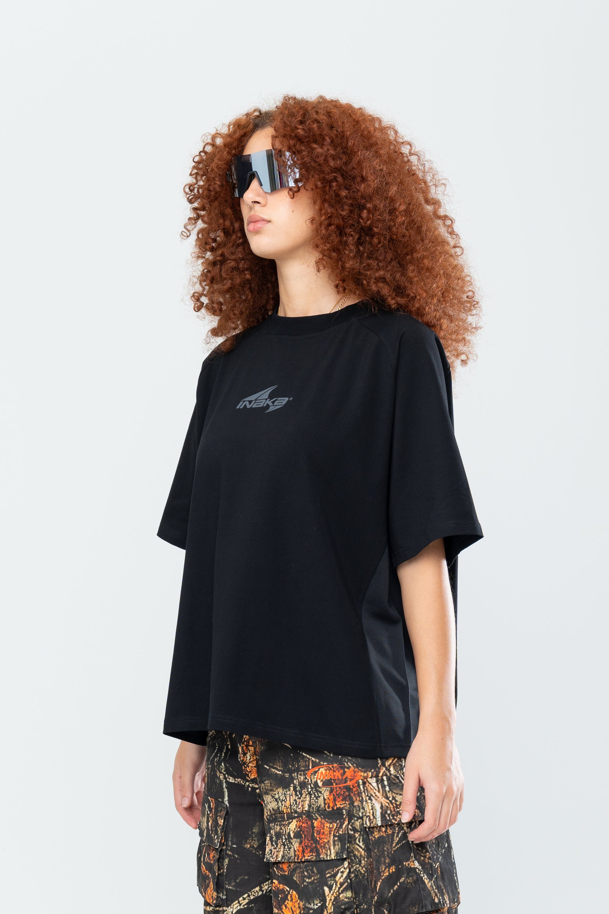 ARC PANELED TEE