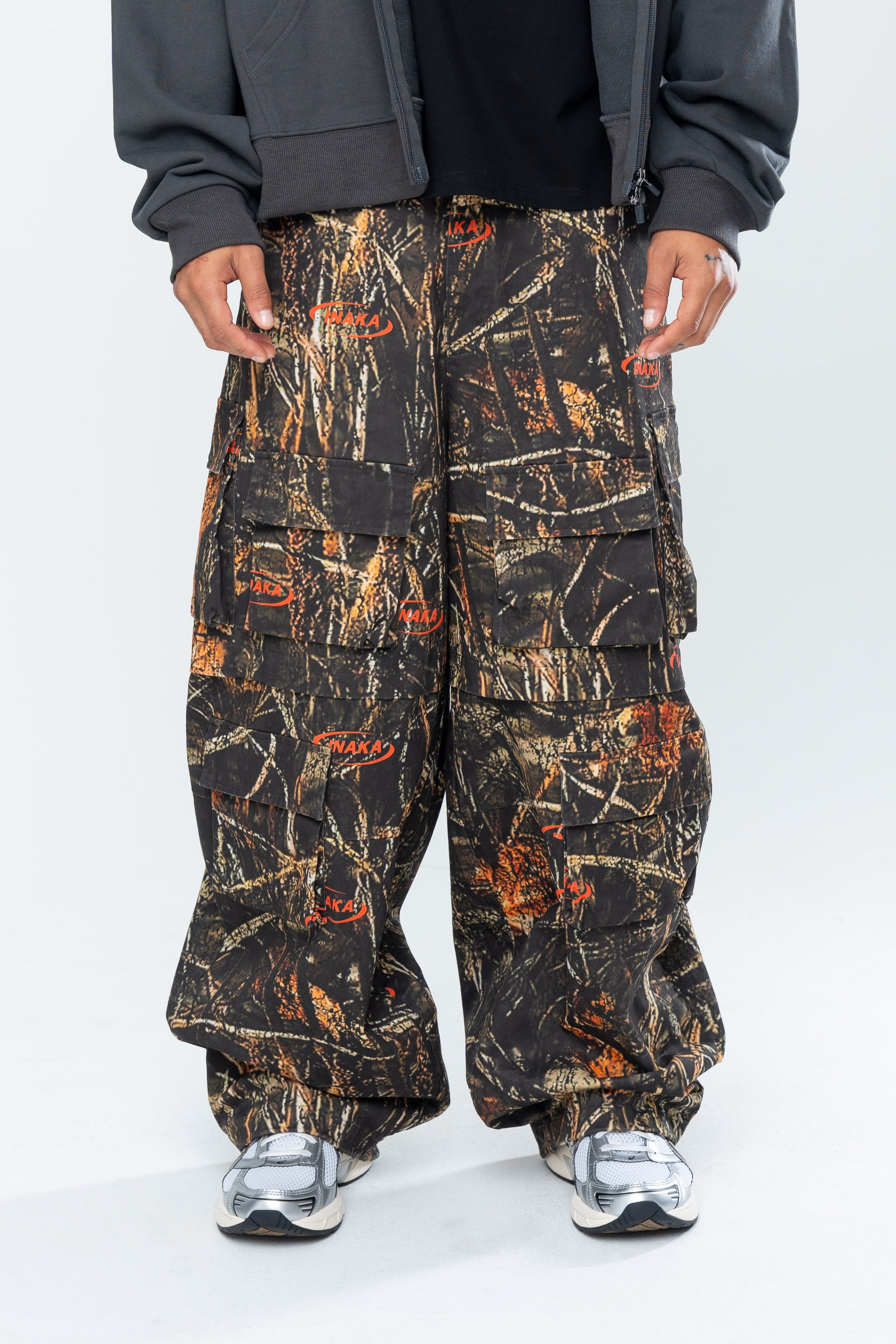 UTILITY BAGGY CARGOS - TUNDRA CAMO