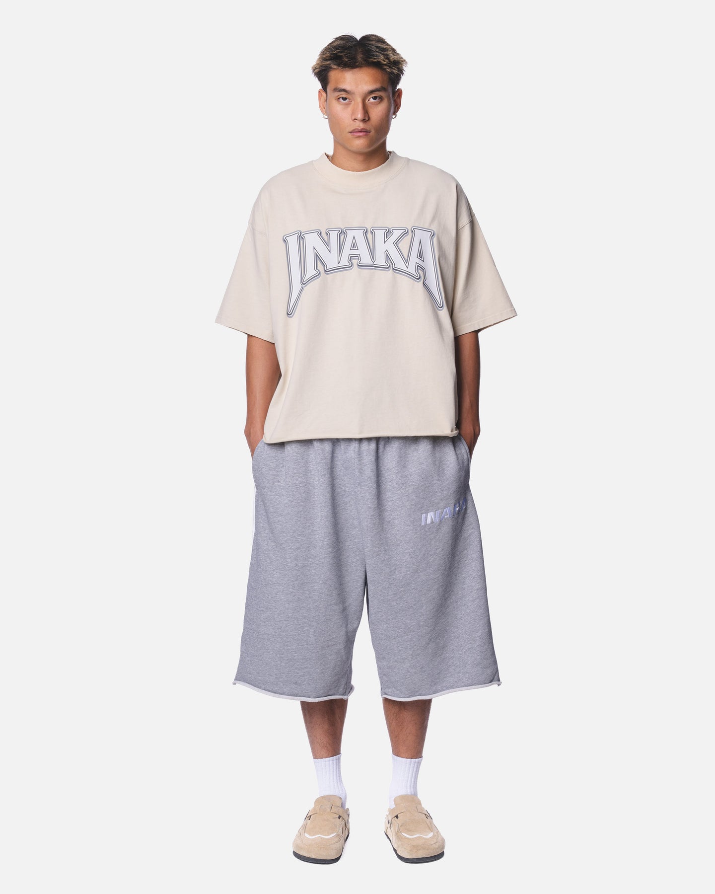 BAGGY SWEAT SHORTS - GREY