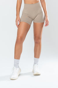 STELLA SEAMLESS SHORTS - DESERT