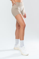 STELLA SEAMLESS SHORTS - DESERT