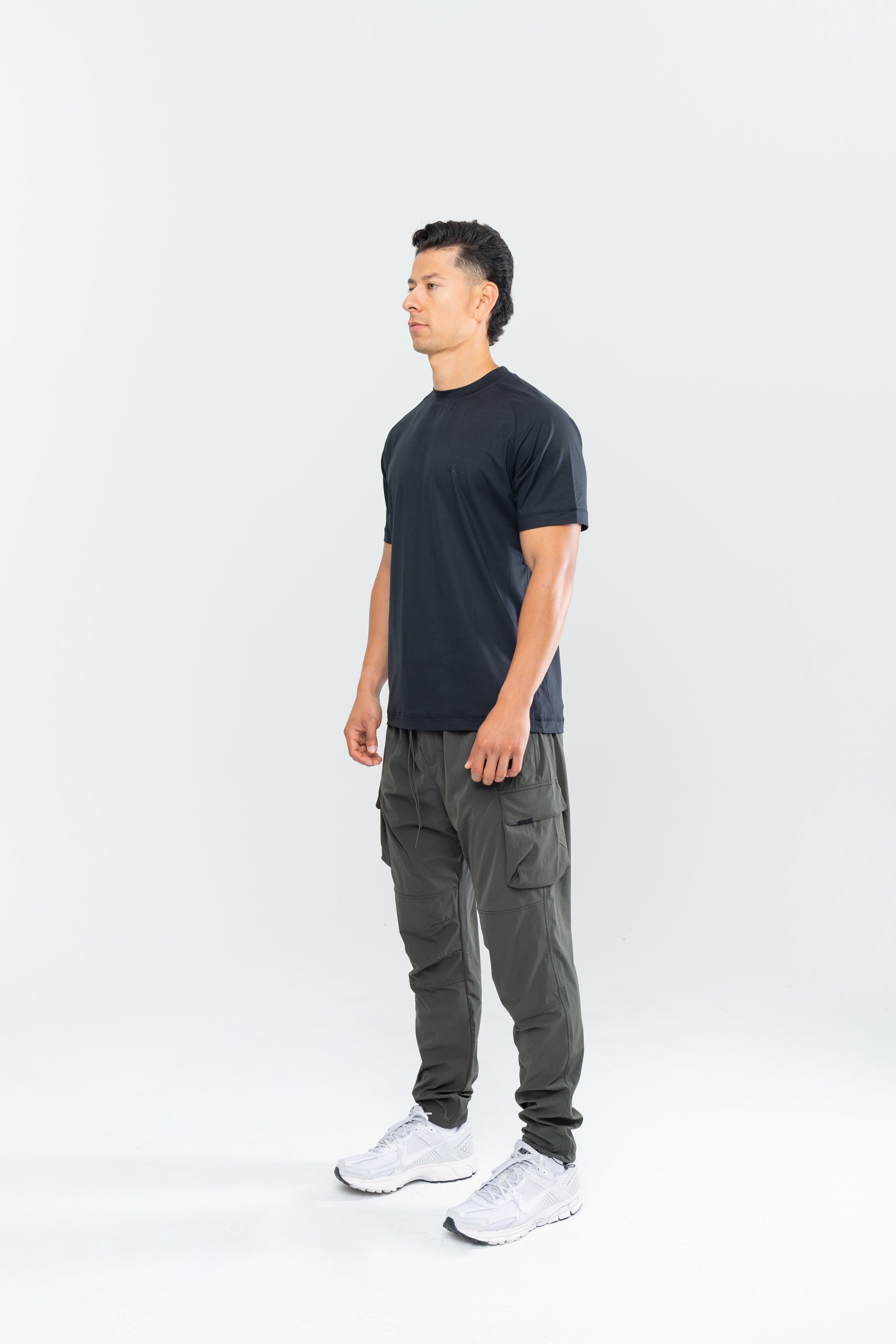 MEN'S PERFORMANCE TECH CARGO JOGGERS - DUSK