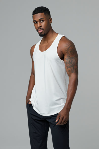 efu EATHER SLEEVELESS TOP ホワイトF img_0179_grande.jpg?v=1699645047