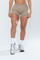 STELLA SEAMLESS SHORTS - DESERT