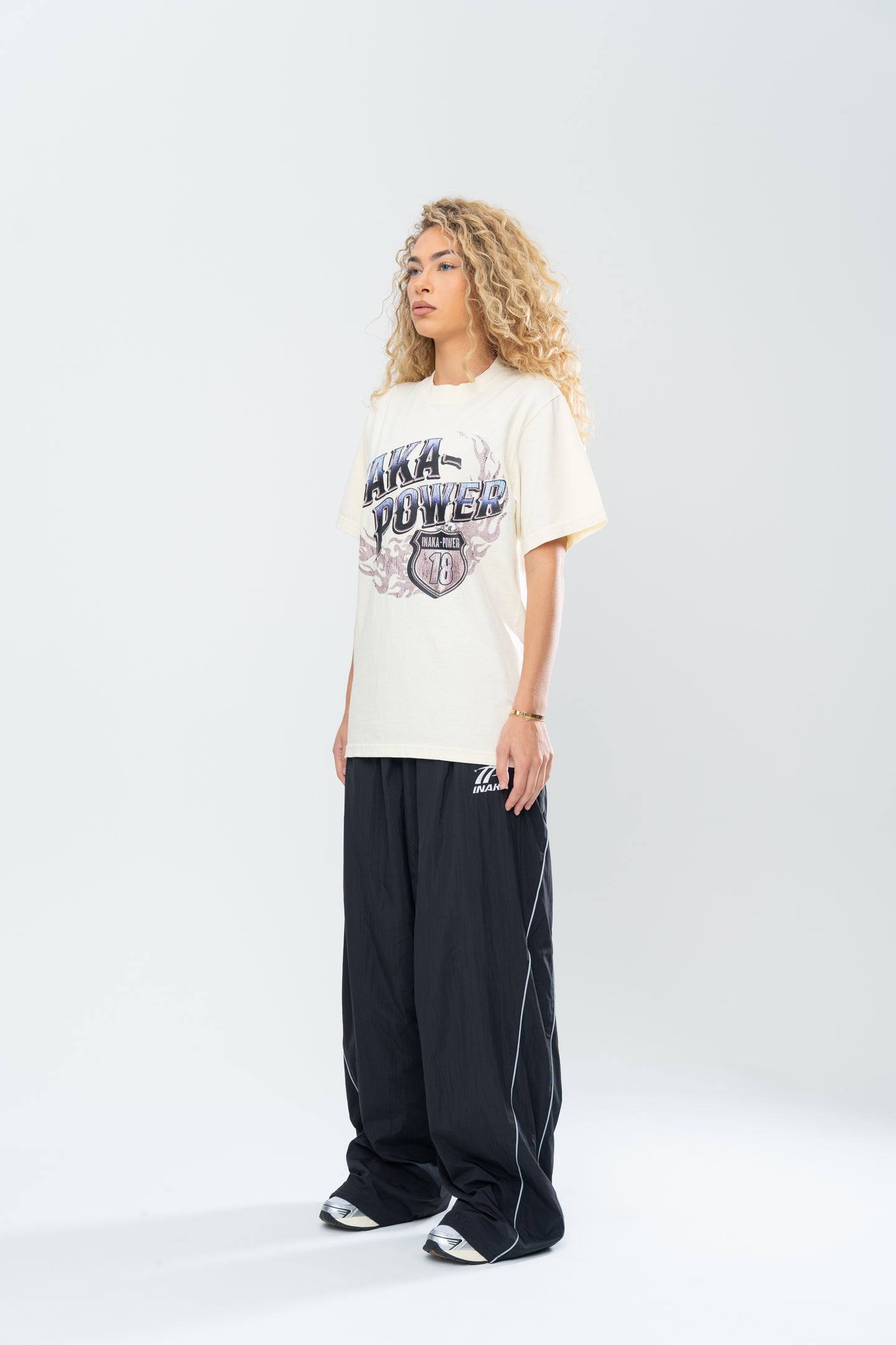 INAKA RADIANT FLAME TEE - CREAM