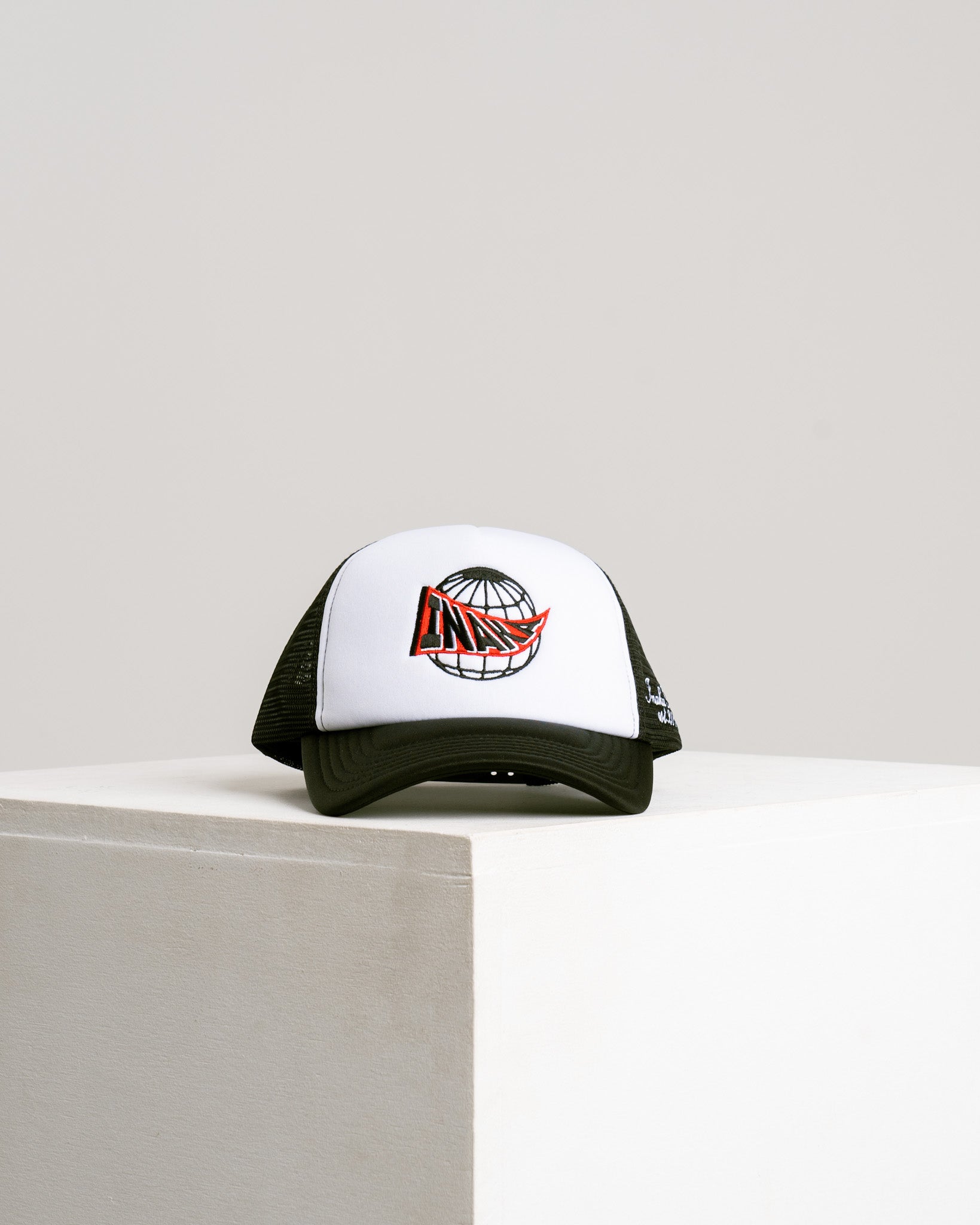 Inaka Curve Trucker Hat - Black/White